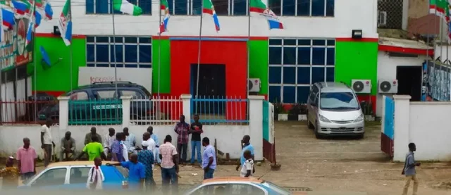 Protesters storm APC secretariat, warn against Jonathan’s imposition as candidate